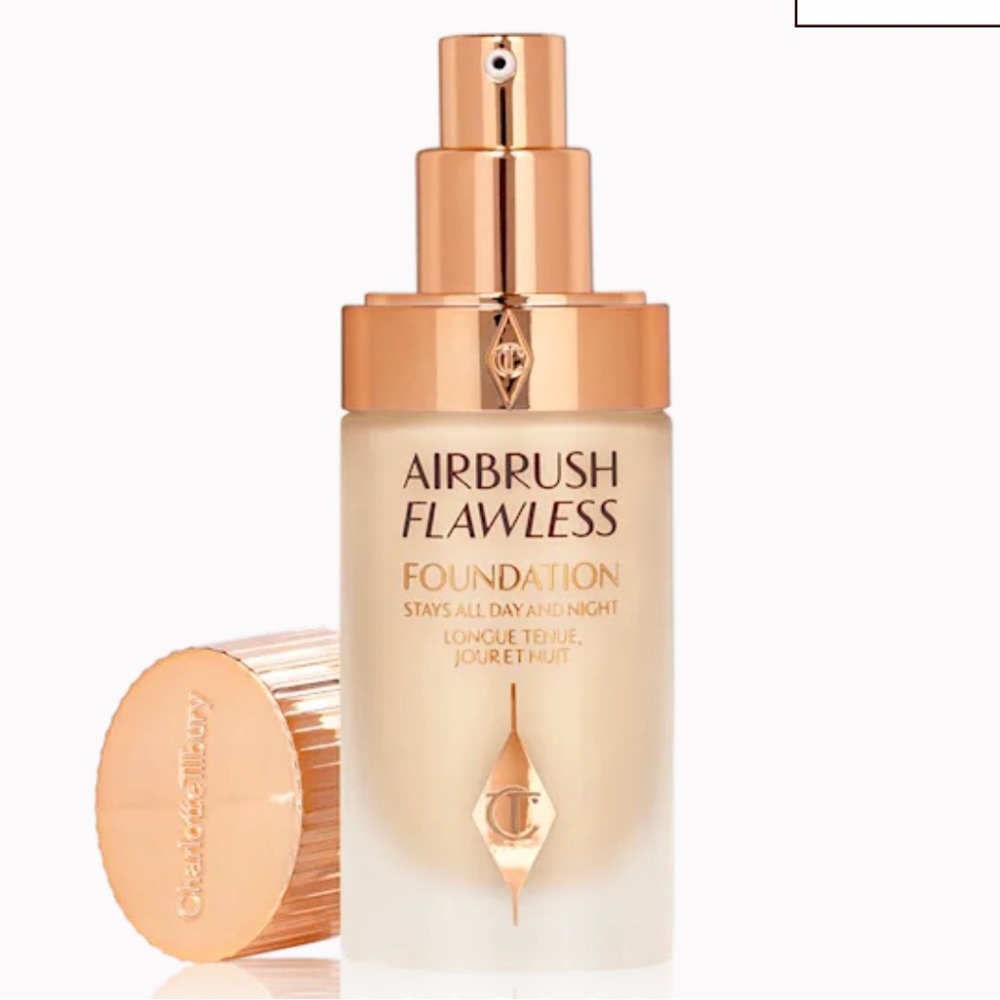 NIB Charlotte Tilbury Airbrush Flawless Foundation Shade 3 WARM/CHAUD - Full Sz